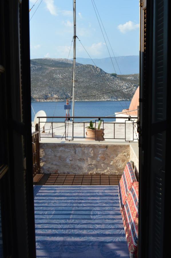 Casa Muse Kastellorizo Whole House Villa Megisti Bagian luar foto